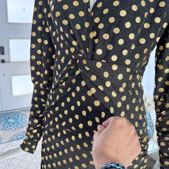 New 🖤💛 Elegant Black and Gold Polka Dot Long Sleeve Mini Dress - Picture 7 of 17